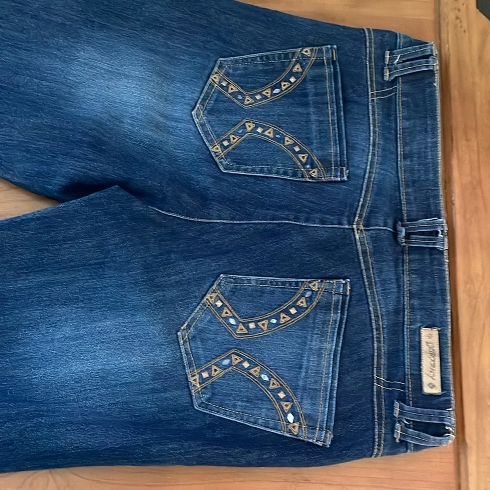 Democracy liberty skinny